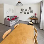 La Dauphine - Private Parking & Courtyard Troyes