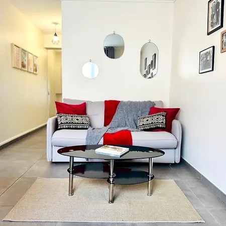 La Dauphine - Private Parking & Courtyard 아파트 *